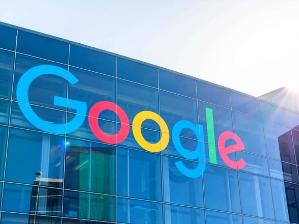 Google планирует выпустить свои первые умные часы